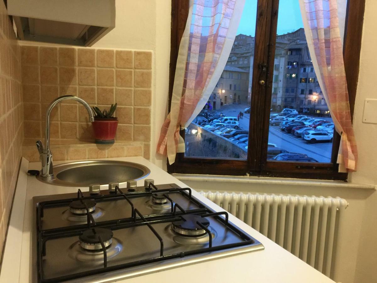 Готель Salicotto 56 Сієна Екстер'єр фото
